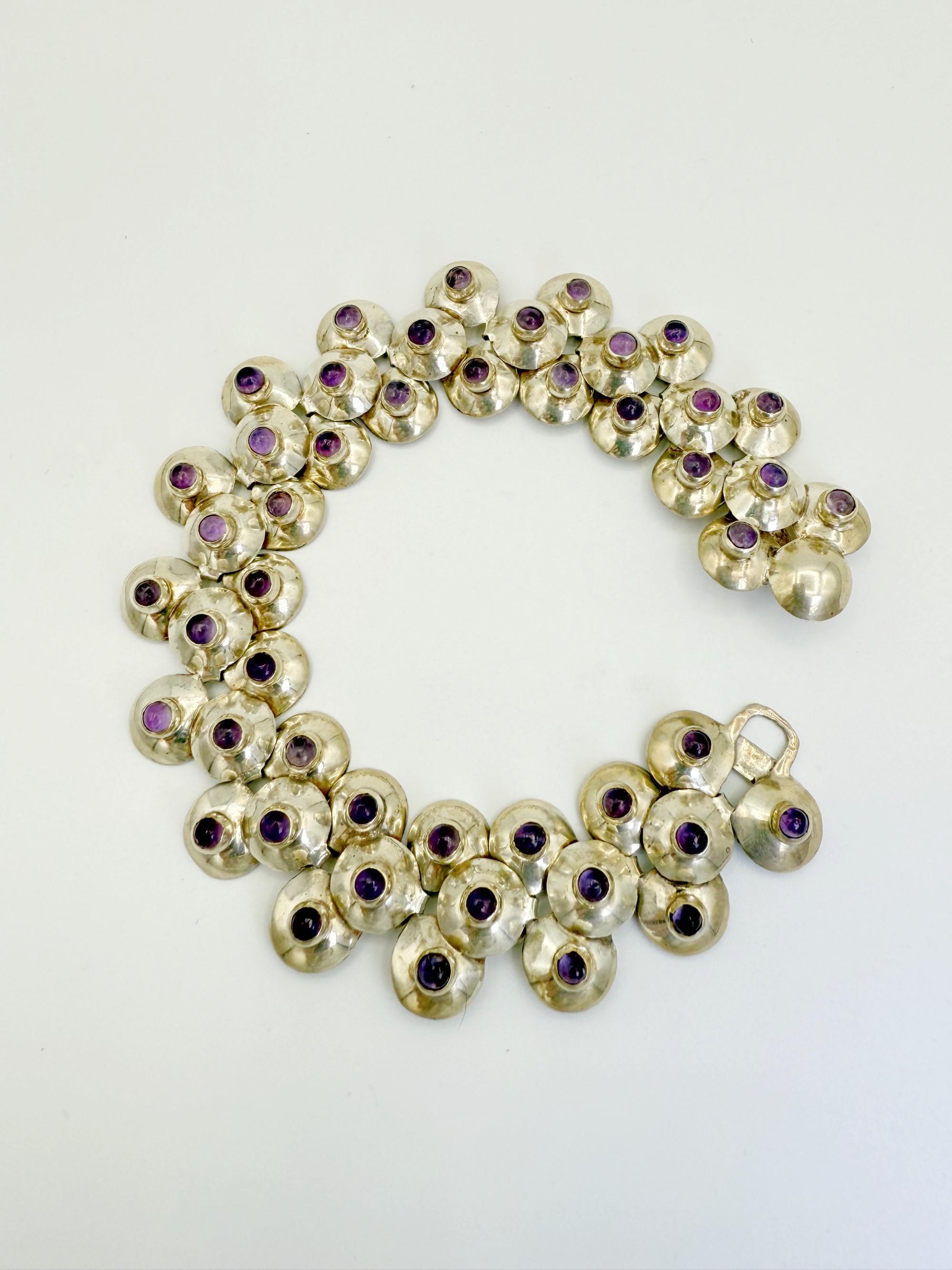 Cabochon Fred Davis Bracciale in argento Taxco con cabochon di ametista, Vintage Mexican Modern in vendita