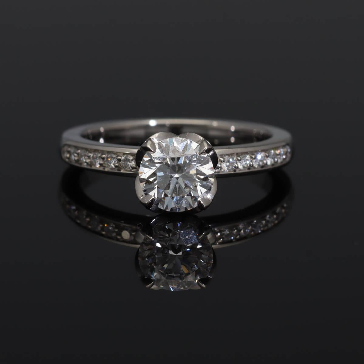 Fred Delphine Diamante di fidanzamento 0,73ct E-VS2-VG Anello in platino US 4 in vendita 3