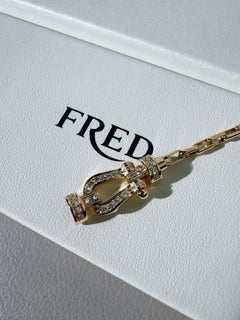 FRED Force 10 Kollektion: Hufeisen-Armband aus 18-karätigem Gold mit Pavé-Diamanten