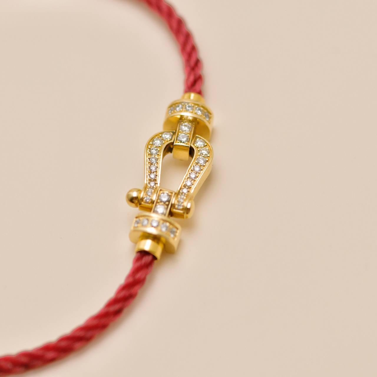 Fred Force Pulsera de 10 Diamantes de Oro Amarillo de 18 K con Cordón Rojo Modelo Mediano en venta 3