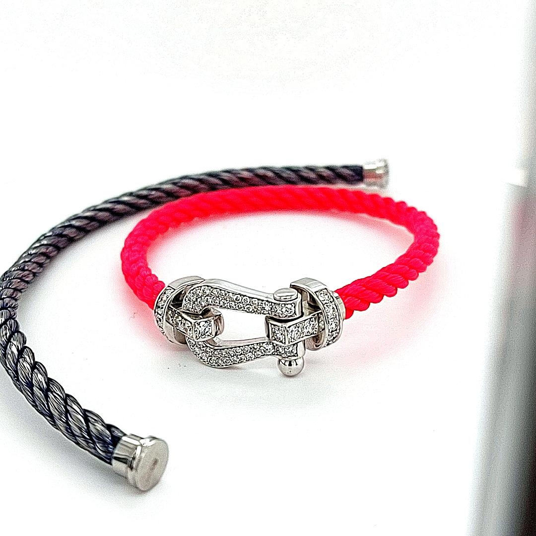 Fred Force 10:: serti de diamants taille brillant:: avec bracelet câble rouge et bleu 9
