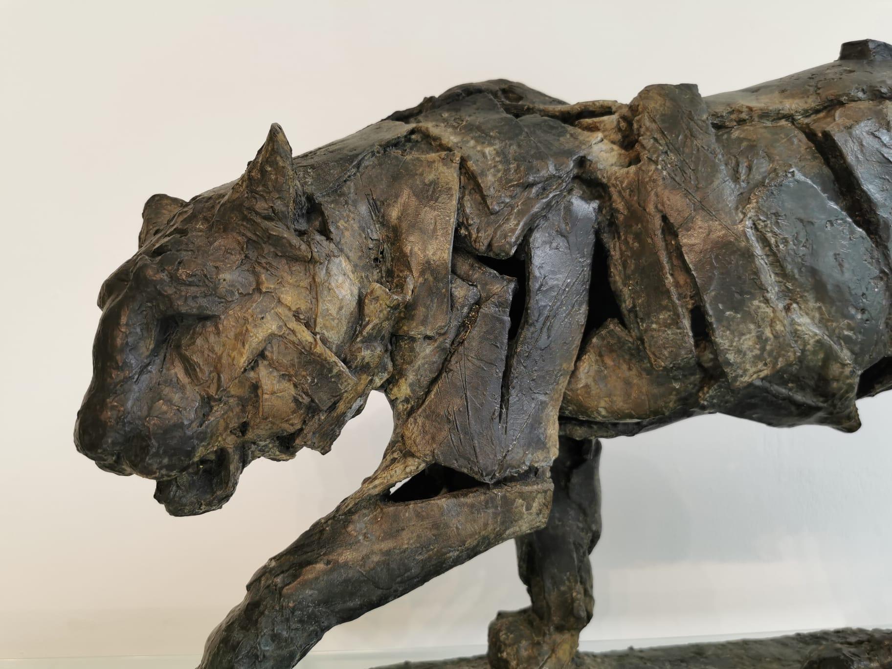 Walking Tiger - Sculpture by Fred Gordon