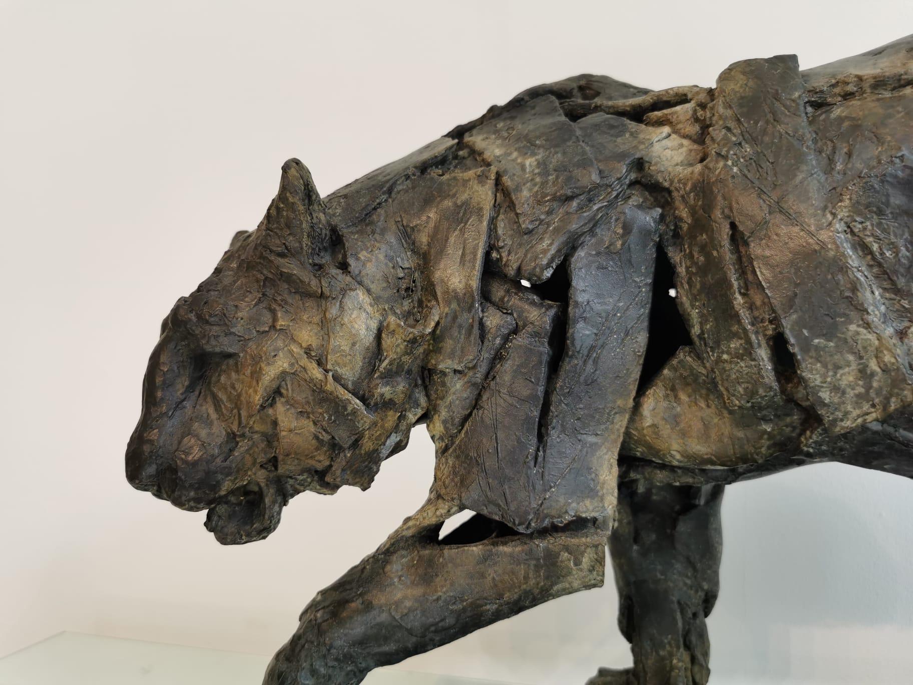 Walking Tiger - Contemporary Sculpture by Fred Gordon