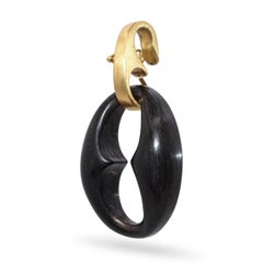 Fred Leighton 18k Yellow Gold Ebony Wood Pendant