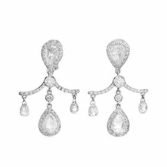Fred Leighton - Orecchini pendenti in platino con diamanti briolette taglio pera da 4.42 carati