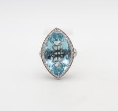 Fred Leighton Cocktail Ring 18Kt Gold With 26.77 Ctw In Diamonds And Aquamarine