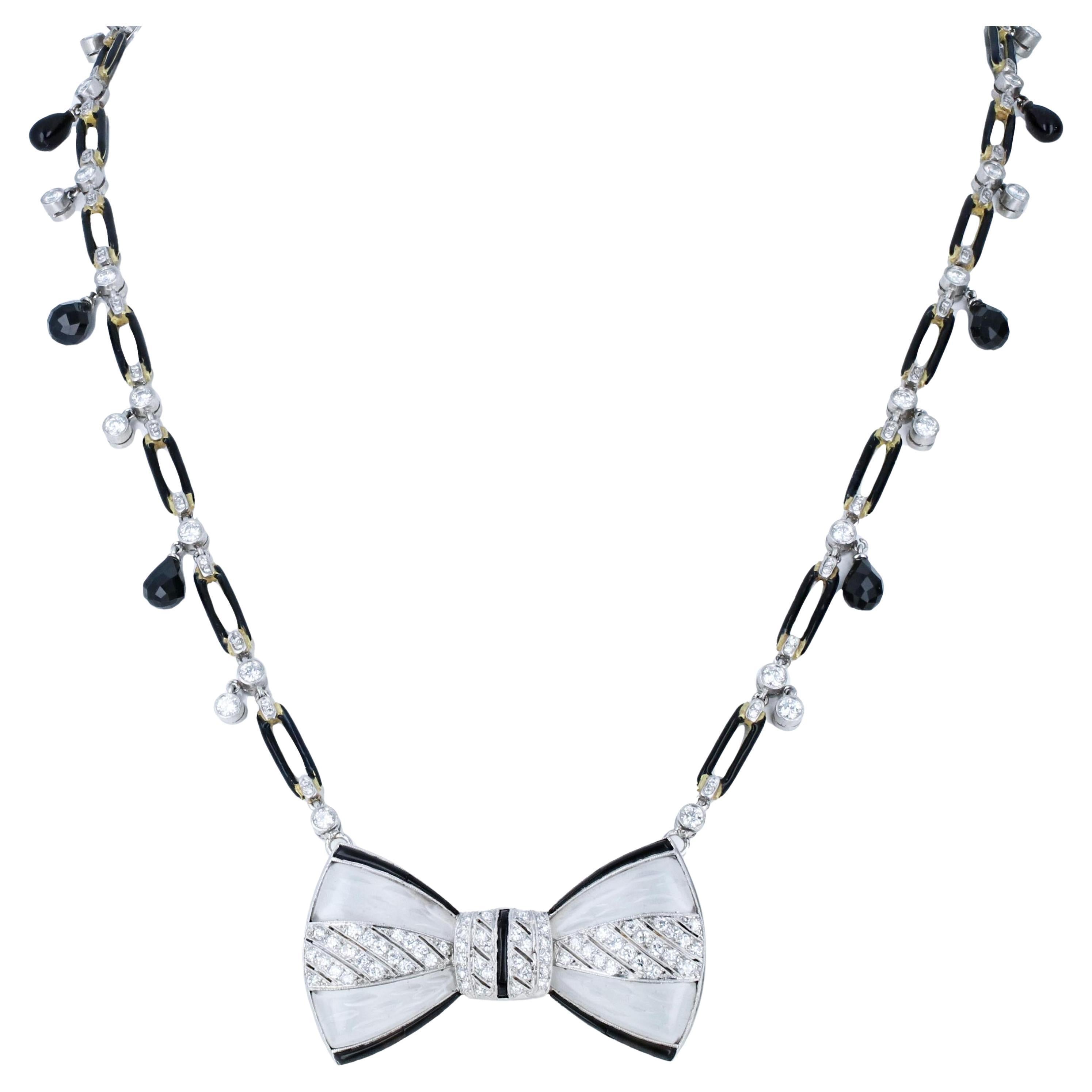 Fred Leighton - Collier à nœud en diamants, onyx et cristal de roche en vente