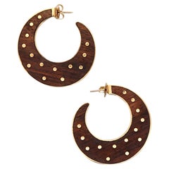 FRED LEIGHTON New York Boucles d'oreilles sculpturales en ébène de Makassar et or jaune 18 carats