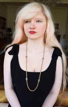 Fred Sautoir 18 Carat Yellow Gold and Chrysoprases circa 1970 Long Necklace