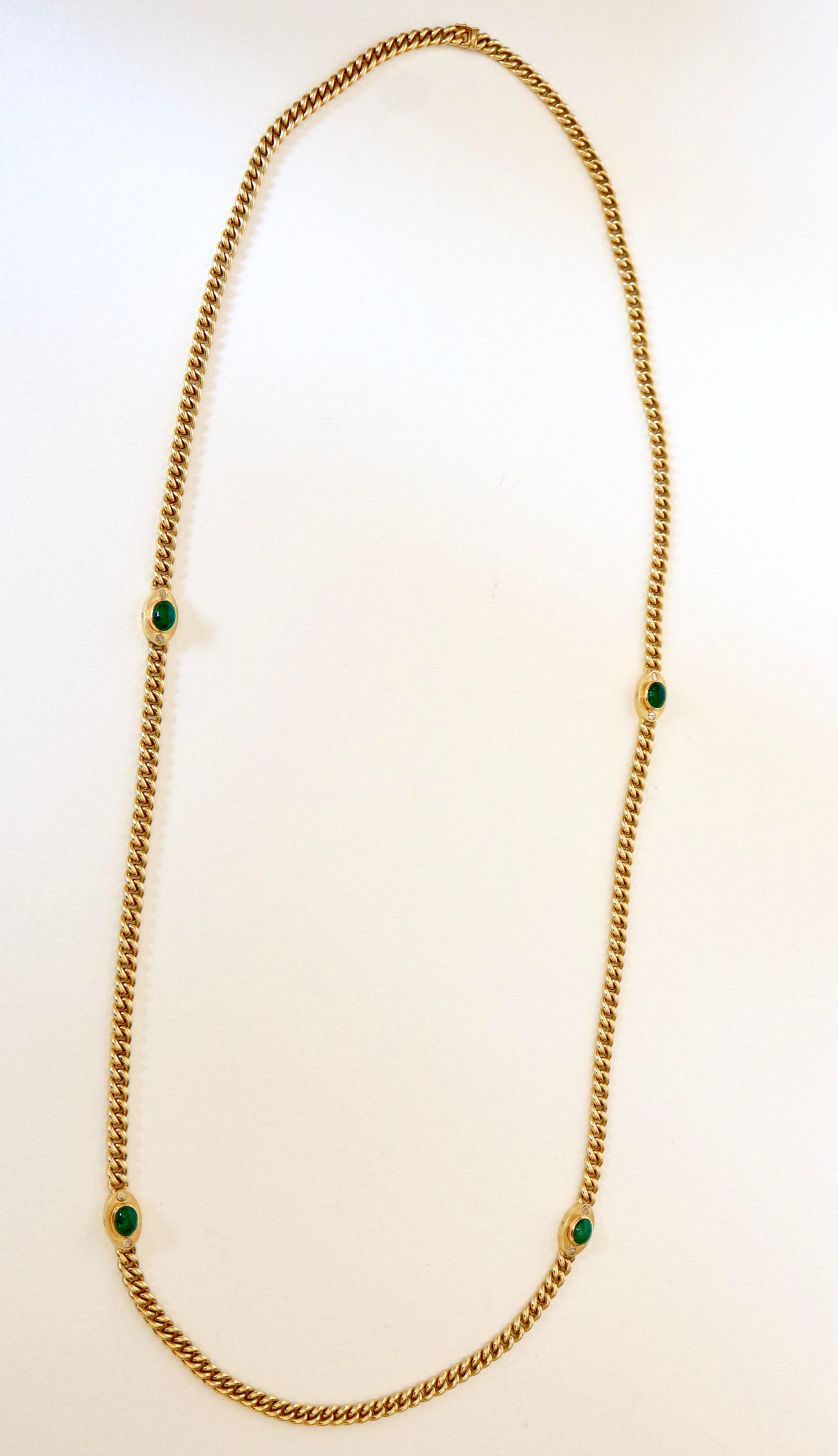 Fred Sautoir, collier long en or jaune 18 carats et chrysoprases, circa 1970 en vente 2