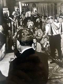 Vintage Print Silver Gelatin Signed Photo President Richard Nixon Meets Press