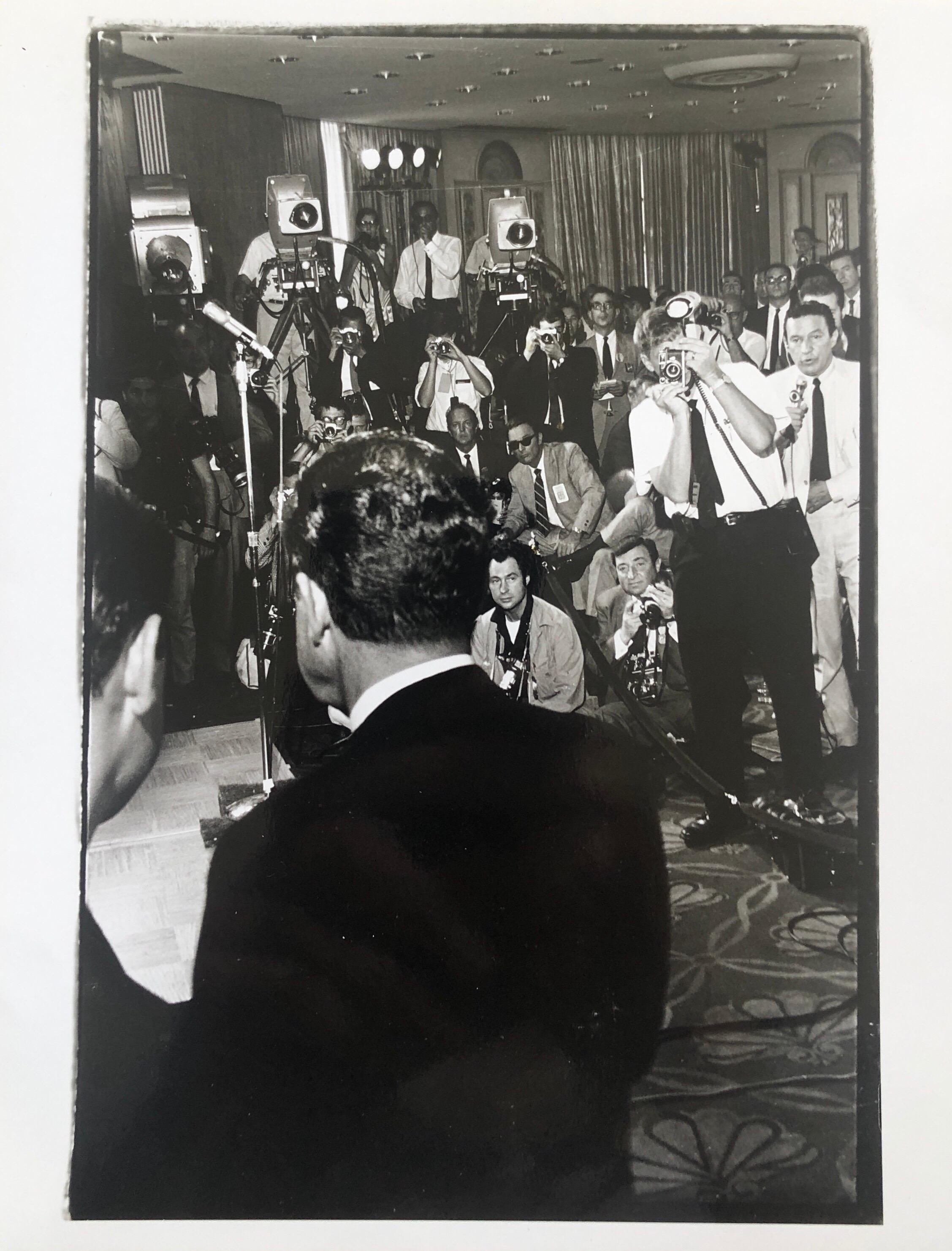 Fred McDarrah Black and White Photograph - Vintage Print Silver Gelatin Signed Photo President Richard Nixon Meets Press