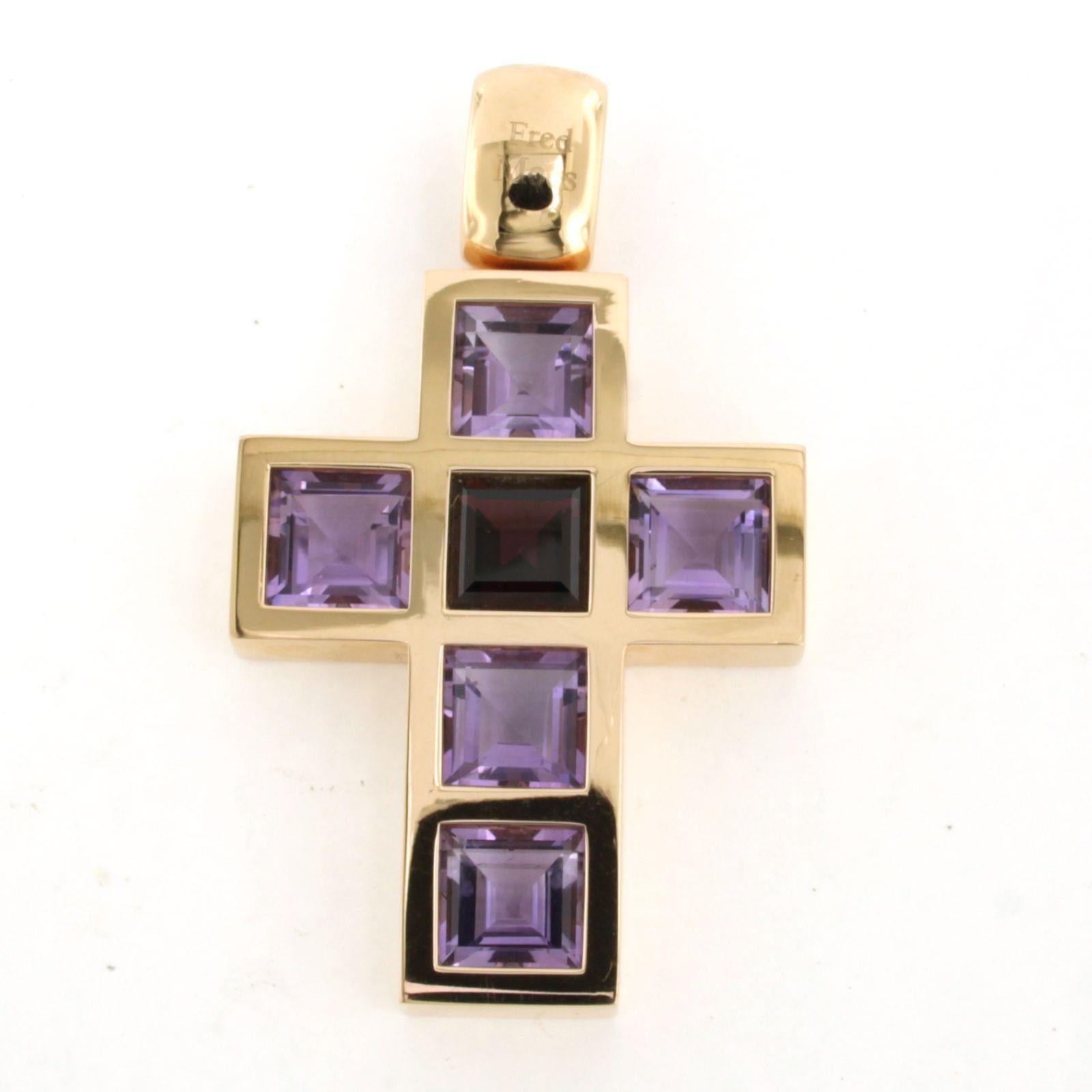 Modern FRED MOES cross pendant with amethyst - 50.3 grams - 18k pink gold For Sale