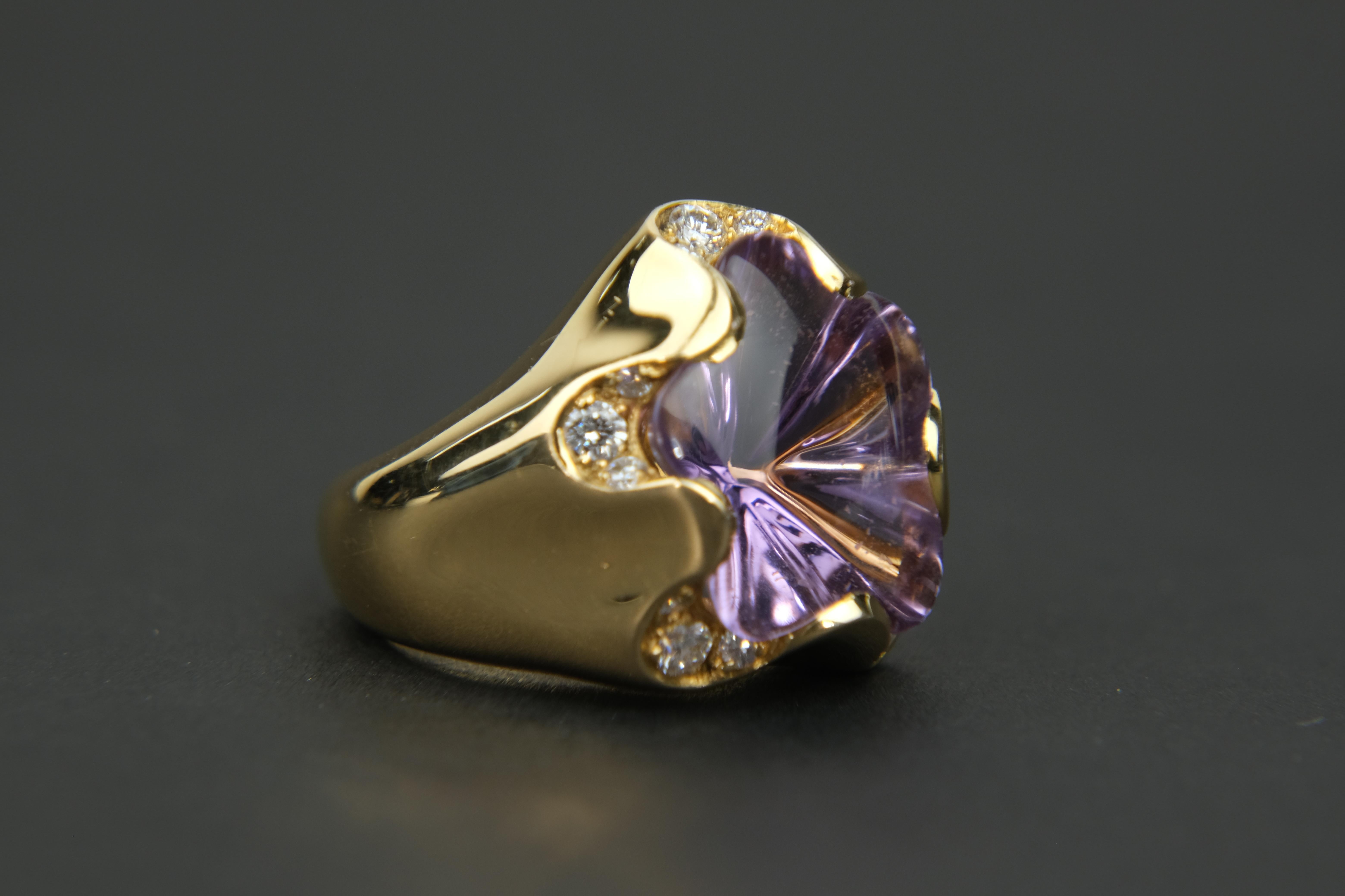 Fred of Paris 18 Karat Gold Amethyst und Diamant Ring im Zustand „Gut“ in Bradford, Ontario