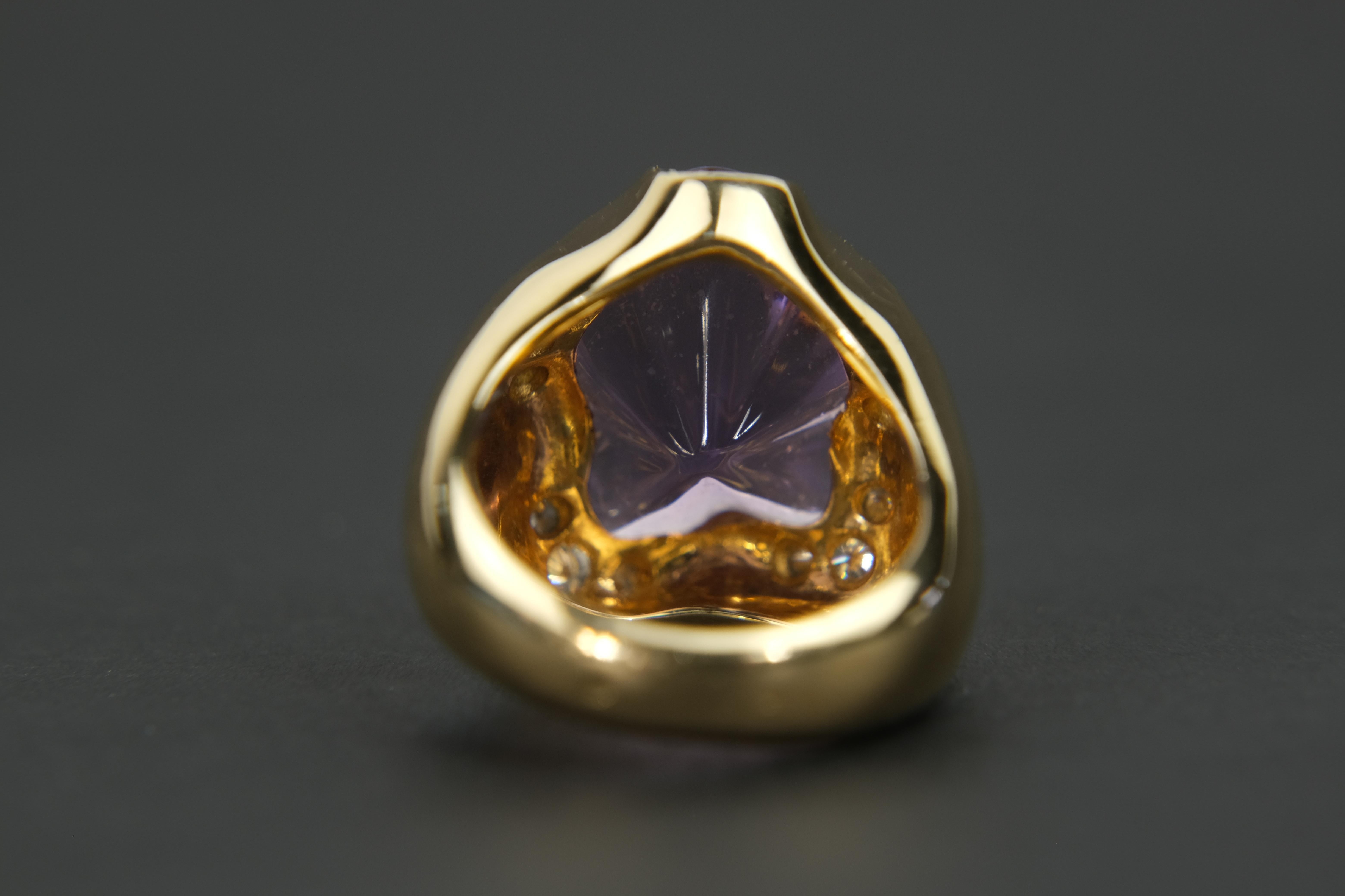 Fred of Paris 18 Karat Gold Amethyst and Diamond Ring In Good Condition In Bradford, Ontario