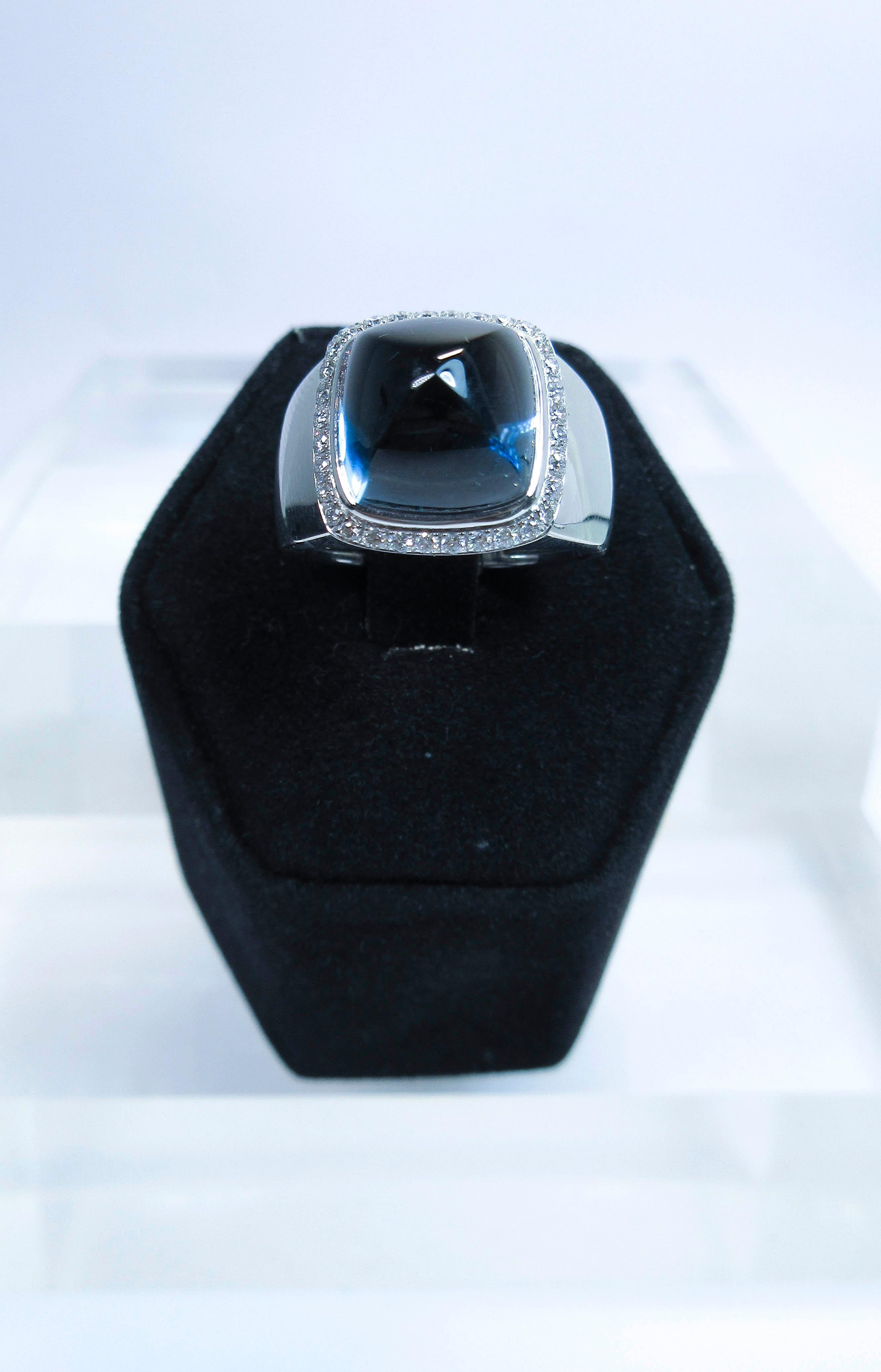 Fred of Paris 18 Karat White Gold Sugarloaf Cabochon Blue Topaz Diamond Ring For Sale 1