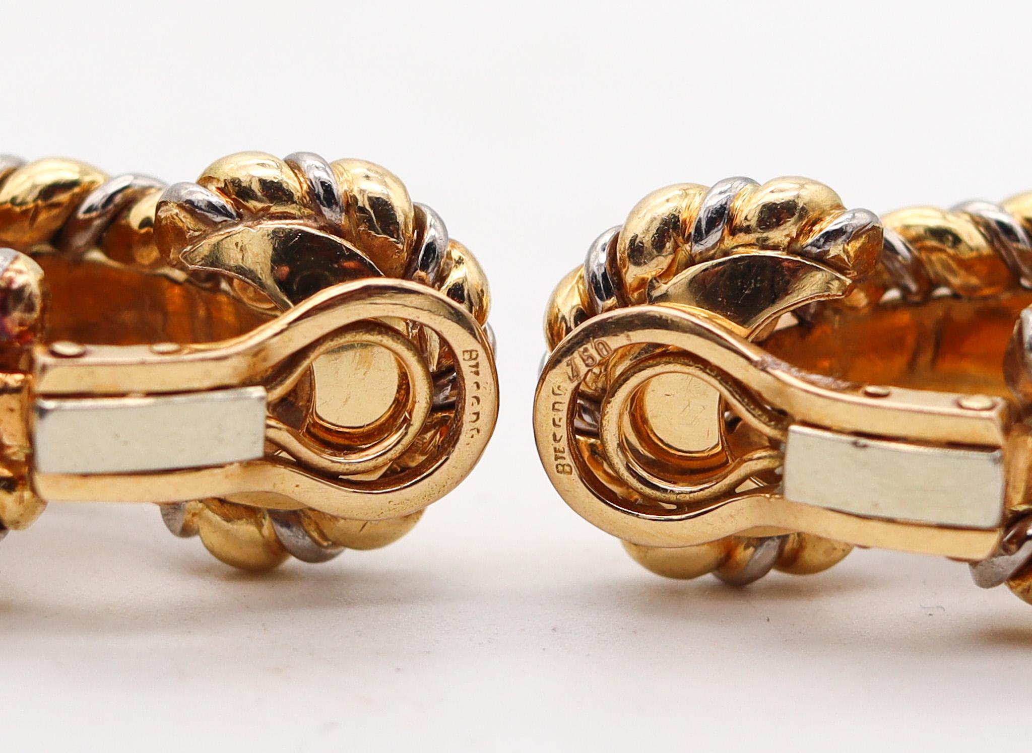 Women's Fred of Paris 1970 Modernist Hoop Earrings In 18Kt Yellow Gold With Carved Coral For Sale