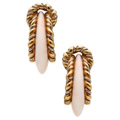 Fred of Paris 1970 Modernist Hoop Earrings In 18Kt Yellow Gold With Carved Coral