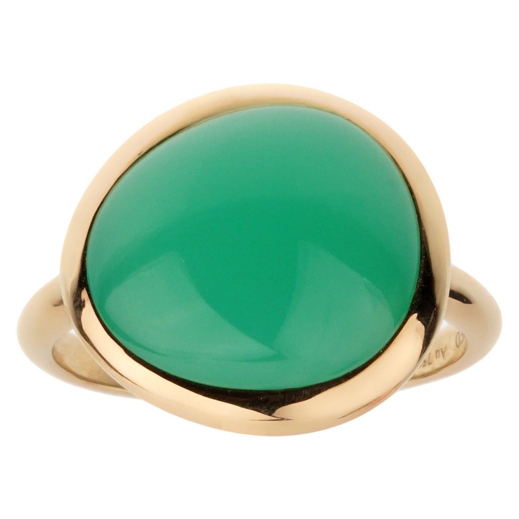 Fred of Paris 7ct Chrysophase Cabochon Yellow Gold Cocktail Ring For Sale