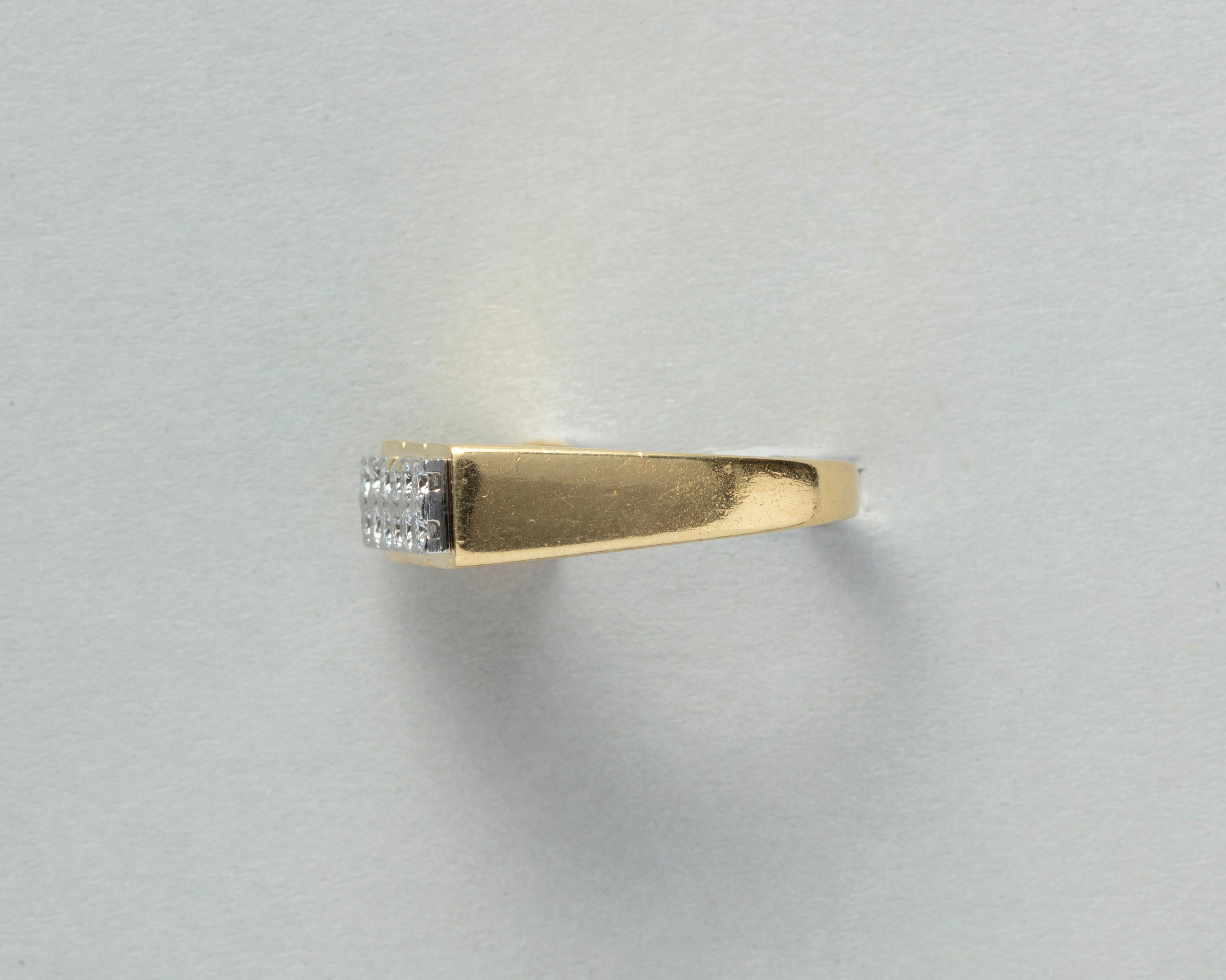 Brilliant Cut Fred of Paris Diamond and Gold Rectangular Ring For Sale