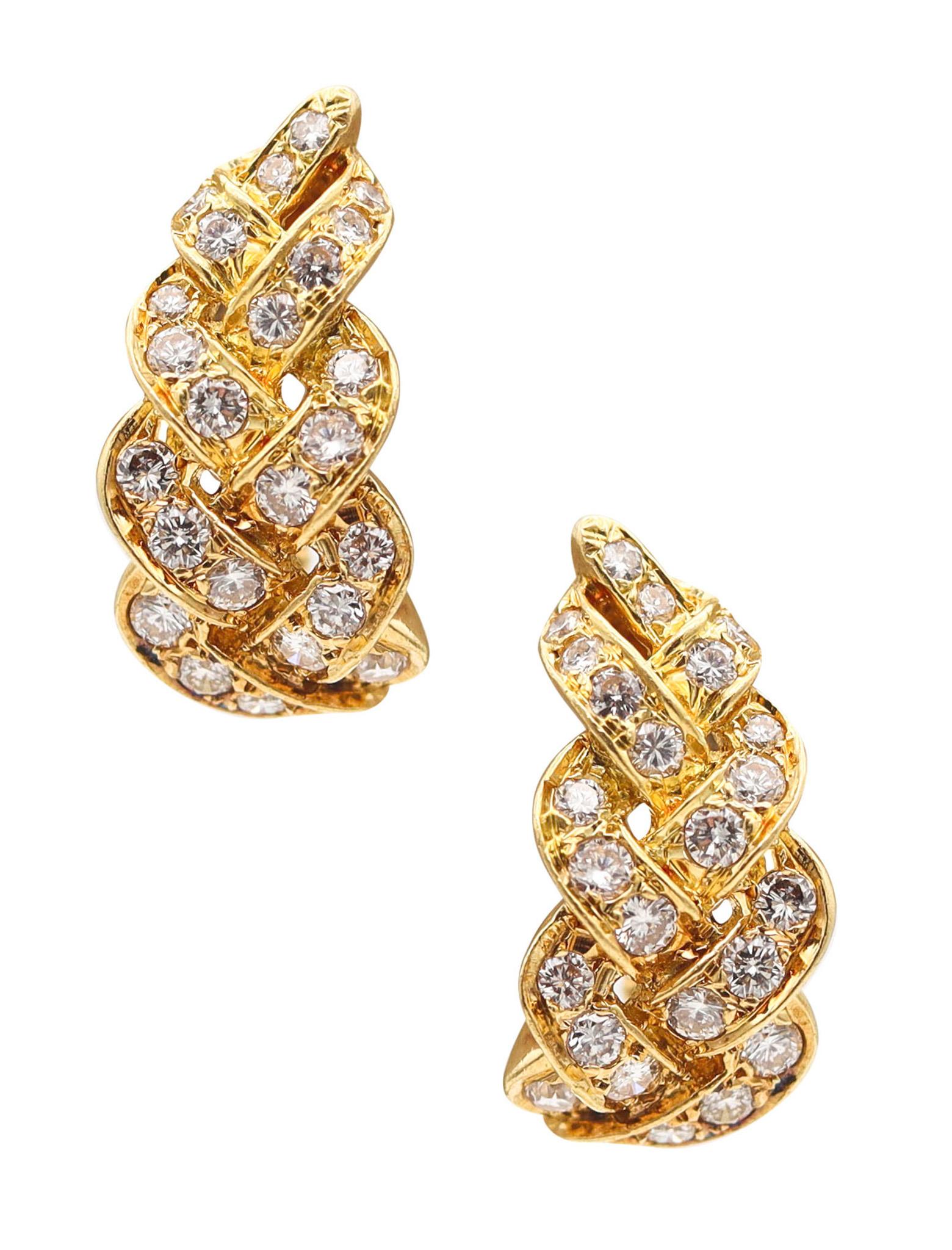 Fred Of Paris Hoops Earrings In 18Kt Yellow Gold With 2.64 Ctw In VS Diamonds