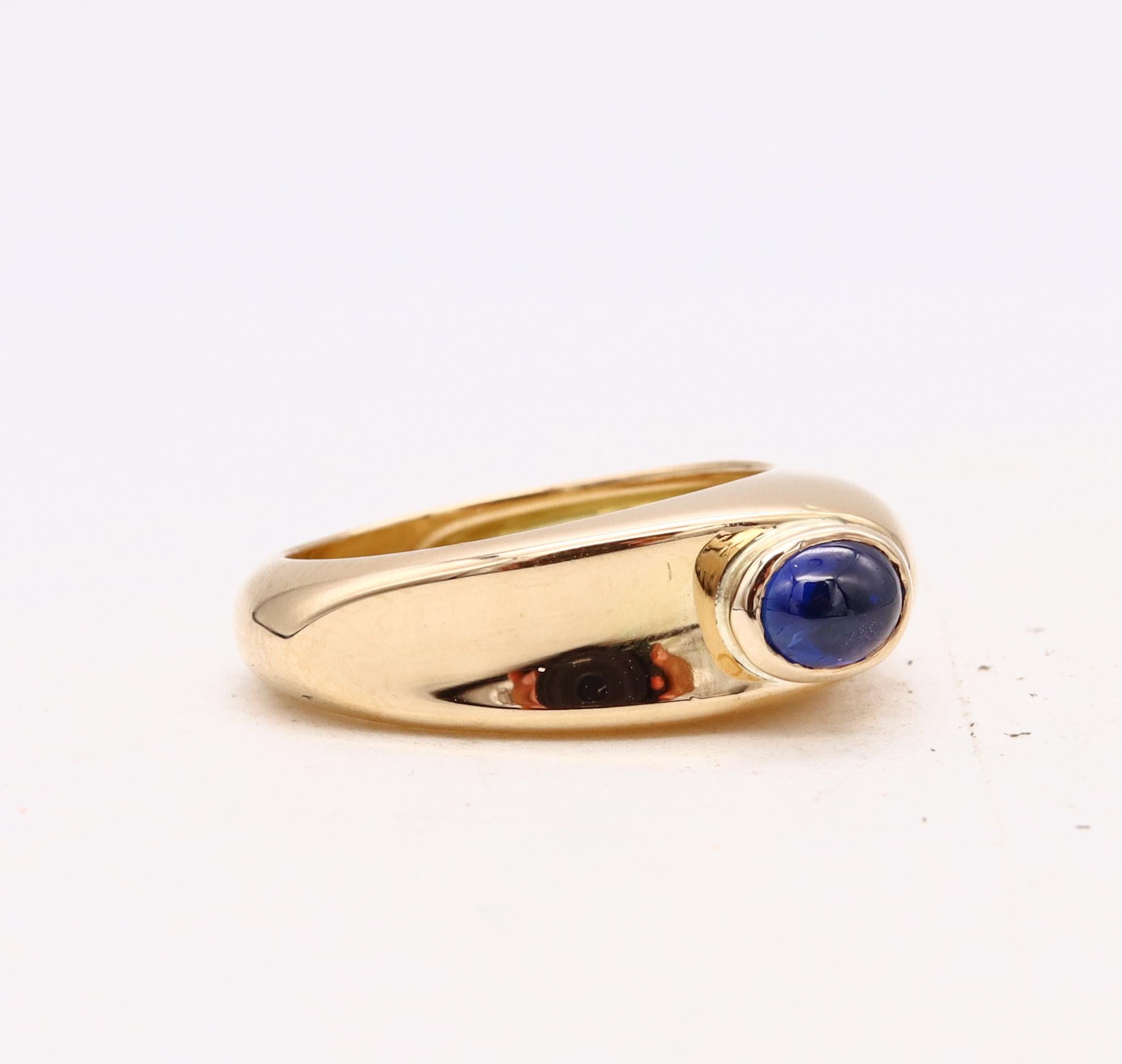 Fred of Paris Modernist Gem Set Ring 18Kt Yellow Gold 0.96 Cts Ceylon Sapphire For Sale 3