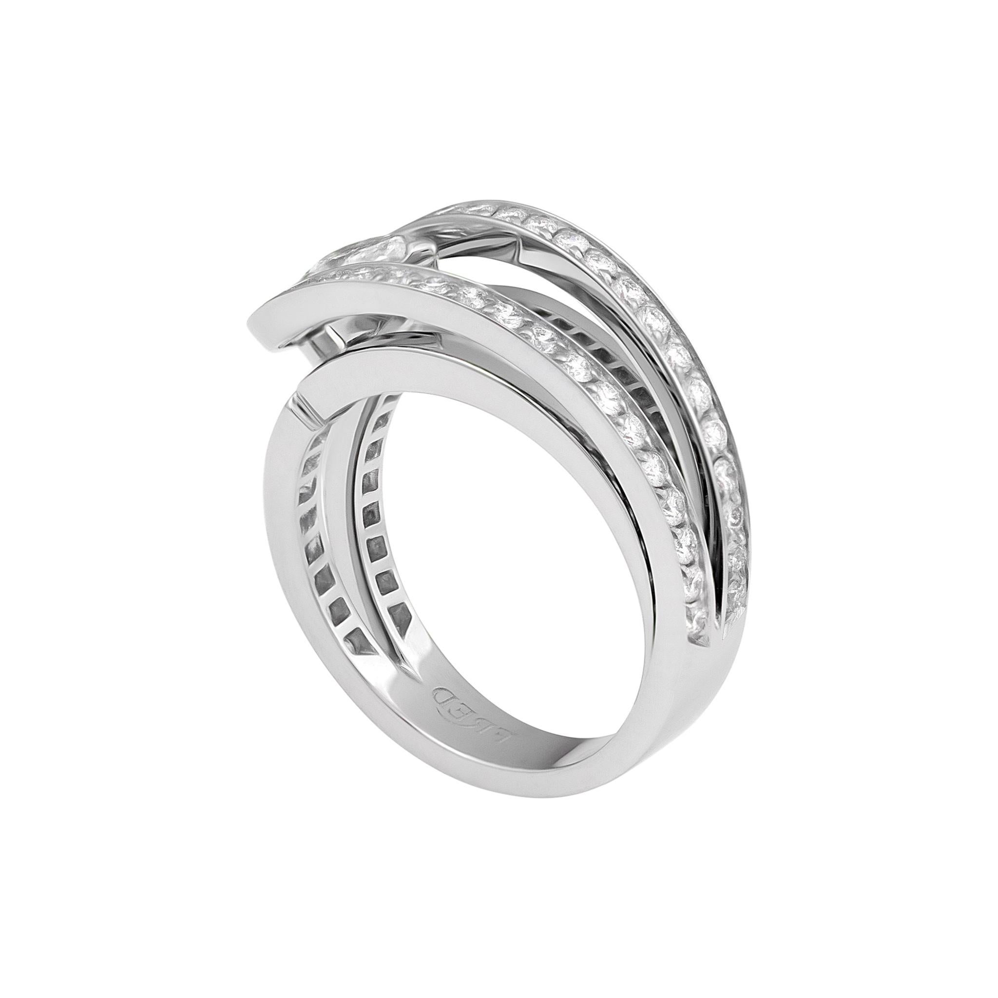 Fred of Paris Platin-Diamantring mit birnenförmigem Ring (Tropfenschliff) im Angebot