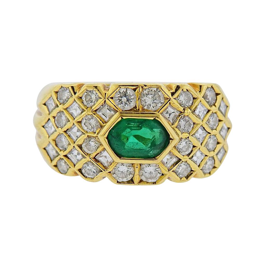 Fred Paris 18 Karat Gold Emerald Diamond Ring