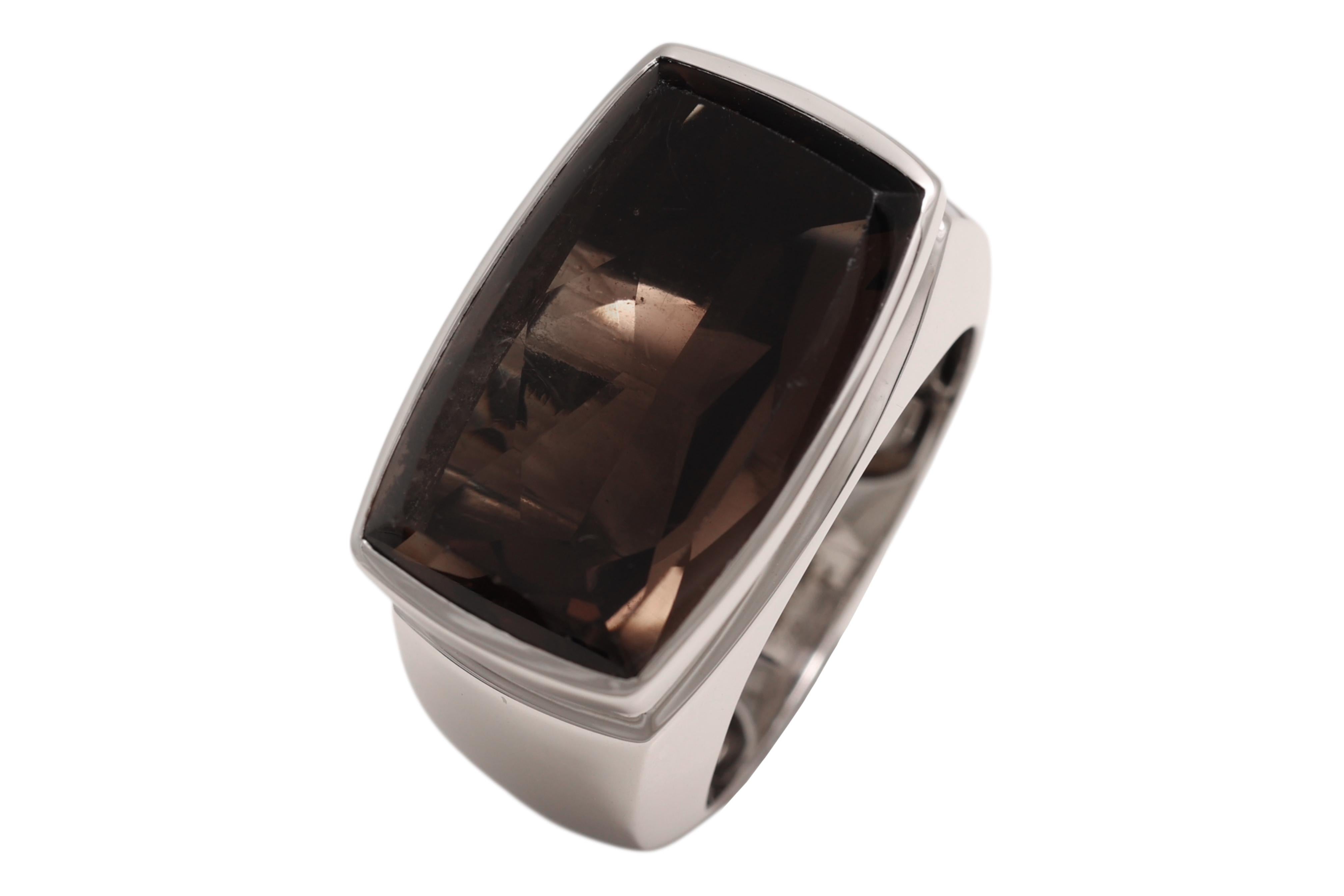 Fred Paris 18 Kt Weißgold mit riesigem natürlichen Rauchquarz für Damen oder Herren im Angebot