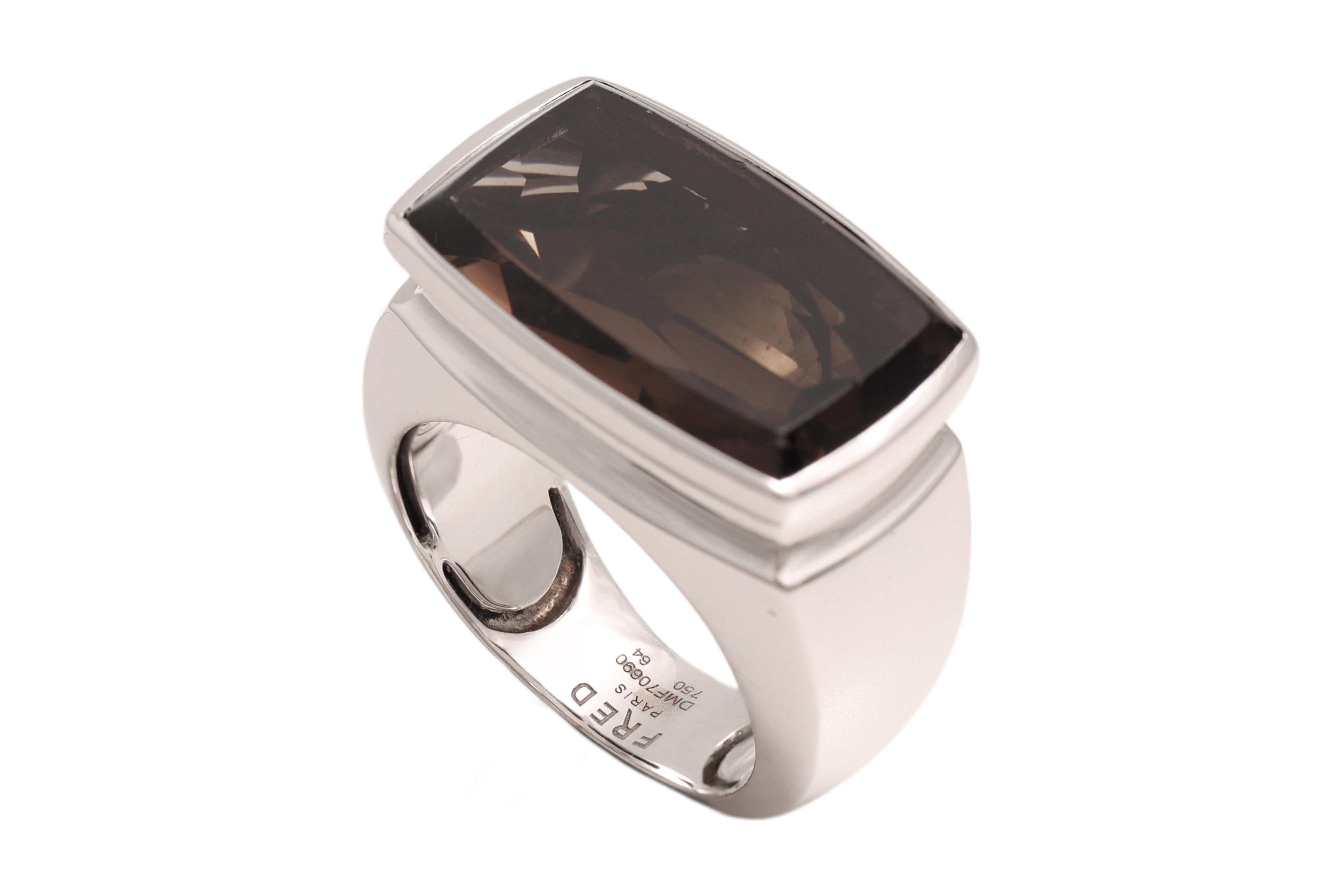 Fred Paris 18 Kt Weißgold mit riesigem natürlichen Rauchquarz im Angebot 1