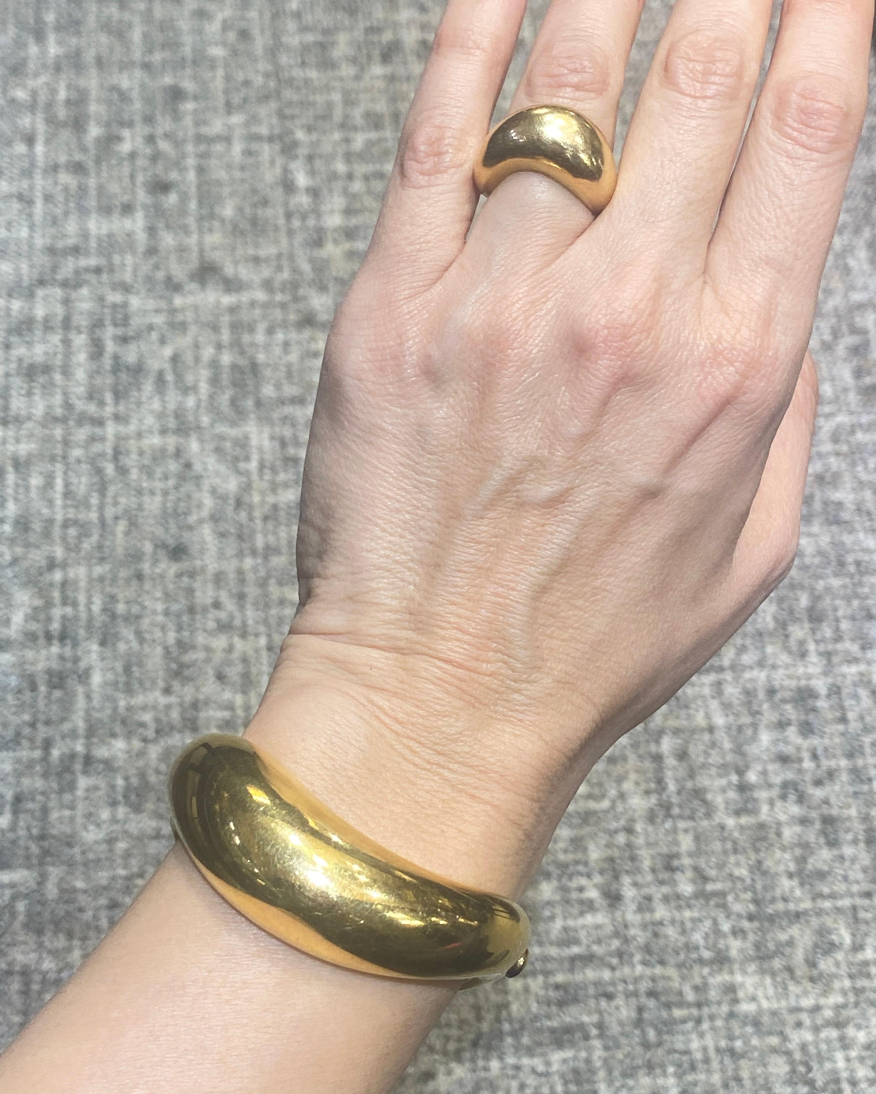 Fred Paris 18k gold 1980s asymetric ring For Sale 2