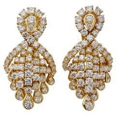 Fred Paris 18 Karat Gold und Diamant-Ohrringe mit Anhänger