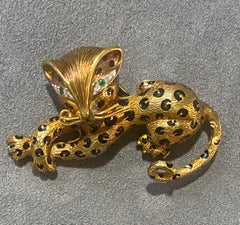 Fred Paris 18k panther brooch 1960s