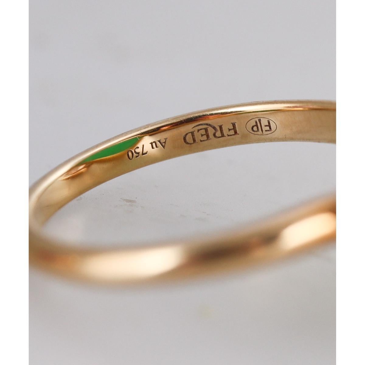 Women's or Men's Fred Paris 18K Yellow Gold Chrysoprase Vintage Ring For Sale