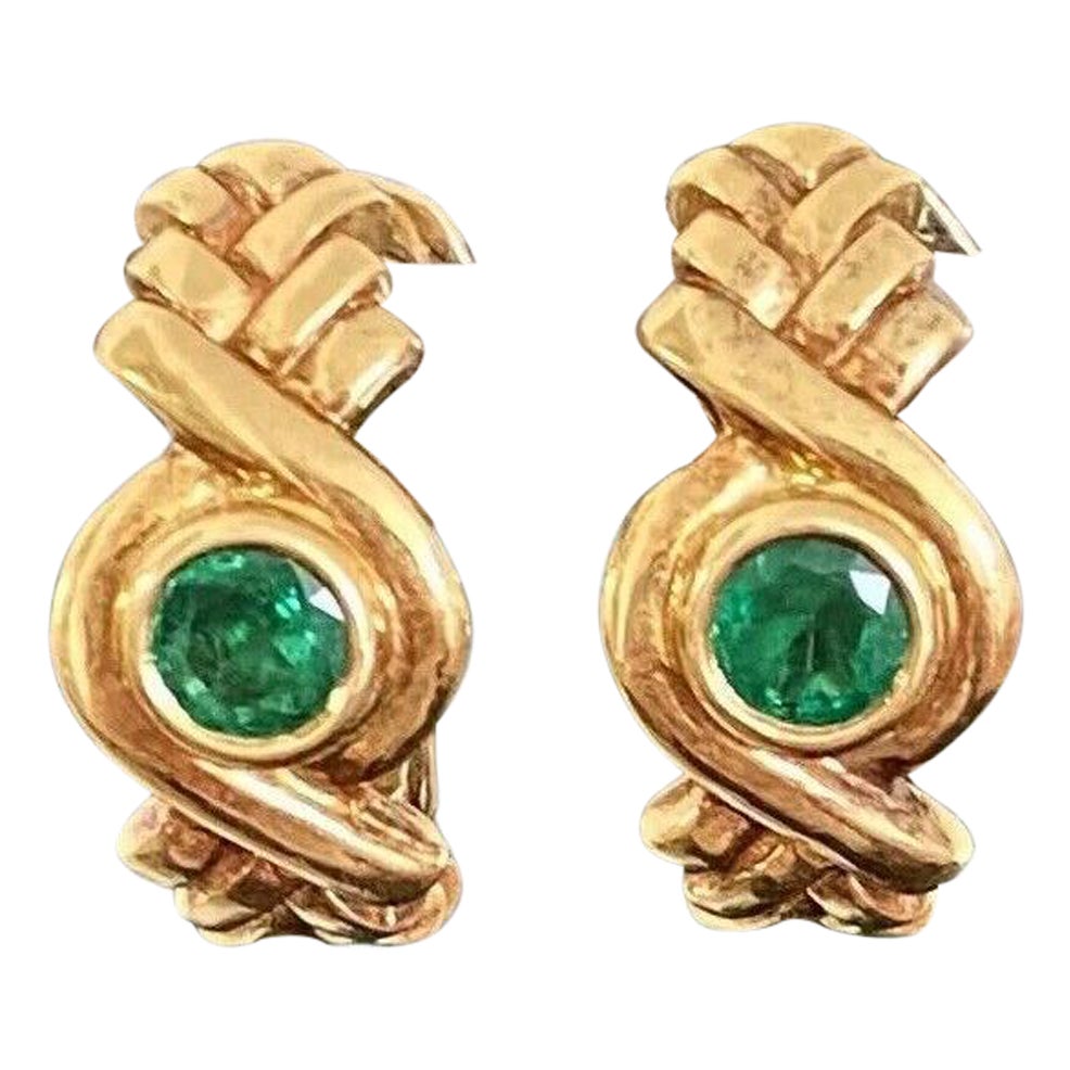 FRED PARIS Ohrclips aus 18 Karat Gelbgold und Smaragd Circa 1980er Jahre Vintage im Angebot