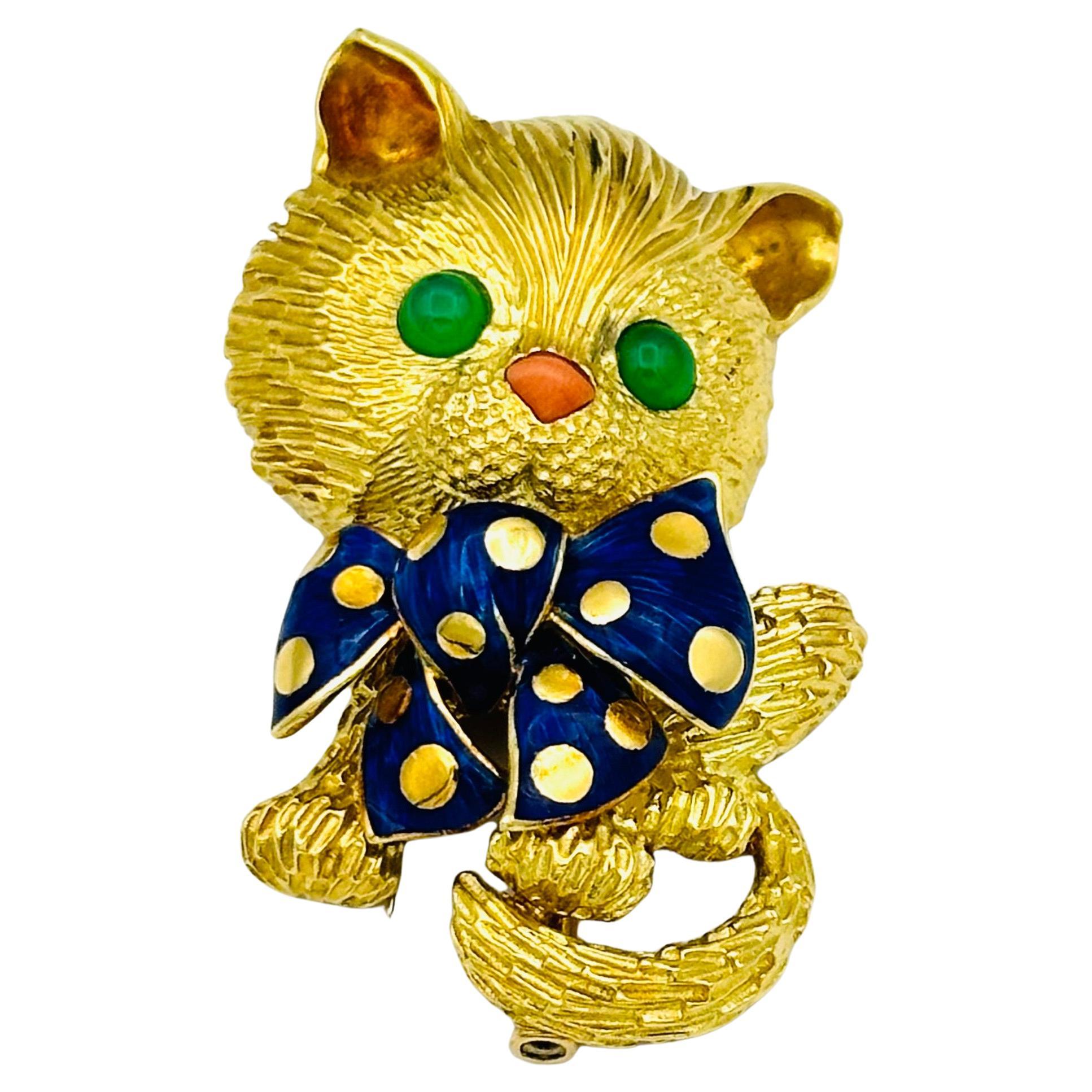 Fred Paris 18k Yellow Gold, Enamel, Coral & Cabochon Emerald Cat Brooch Clip
