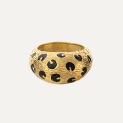 Fred Paris 18kt Yellow Gold Leopard Dome Ring with Black Enamel, 1990