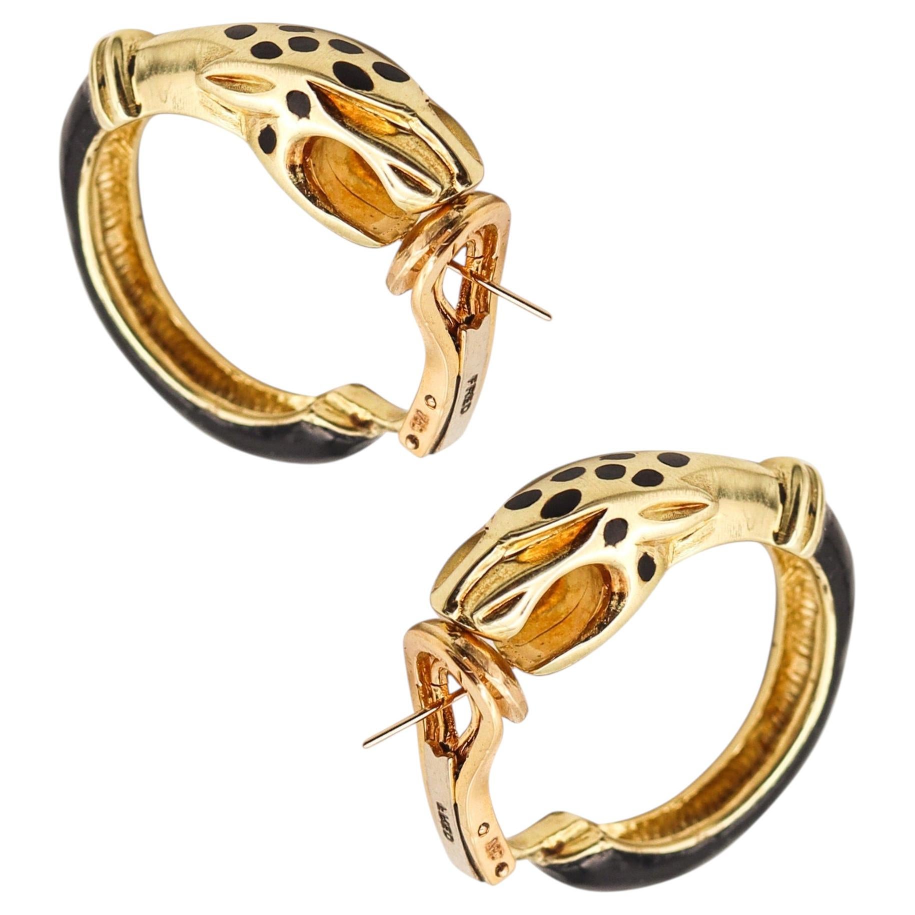 FRED PARIS 1970–1980: Schwarz emaillierte Schlangenohrringe aus massivem 18-Karat-Gelbgold