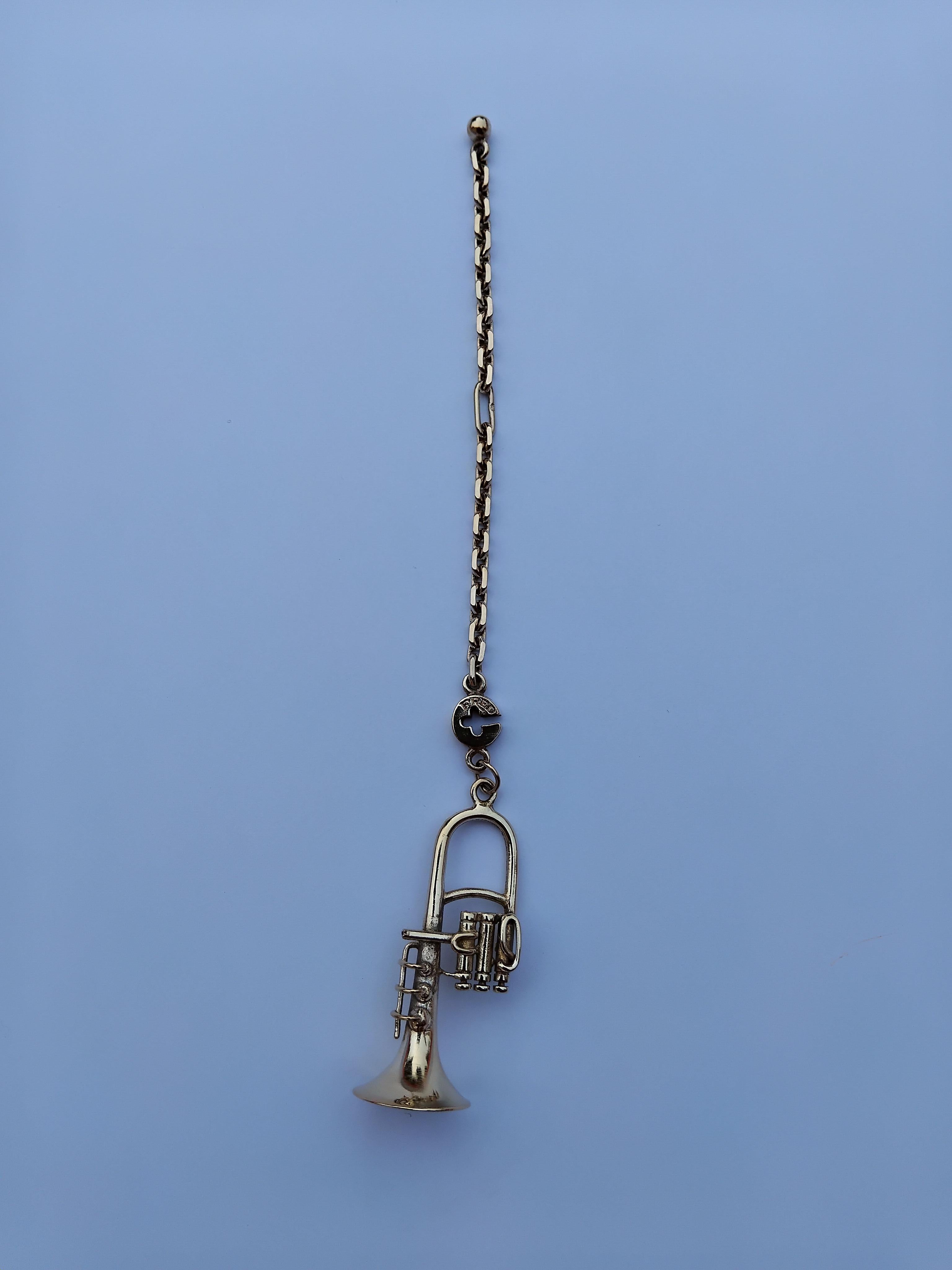 Fred Paris by Gaetan de Percin Tromba Portachiavi Charm in vendita 6