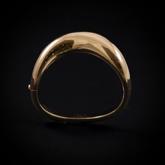 Fred Paris Collection Mouvementée Sculptural Yellow Gold Bangle Bracelet 1980s