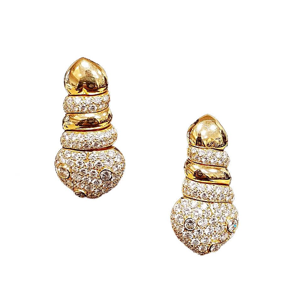 Round Cut Fred Paris Diamond Liens de Coeurs Necklace and Earring Set