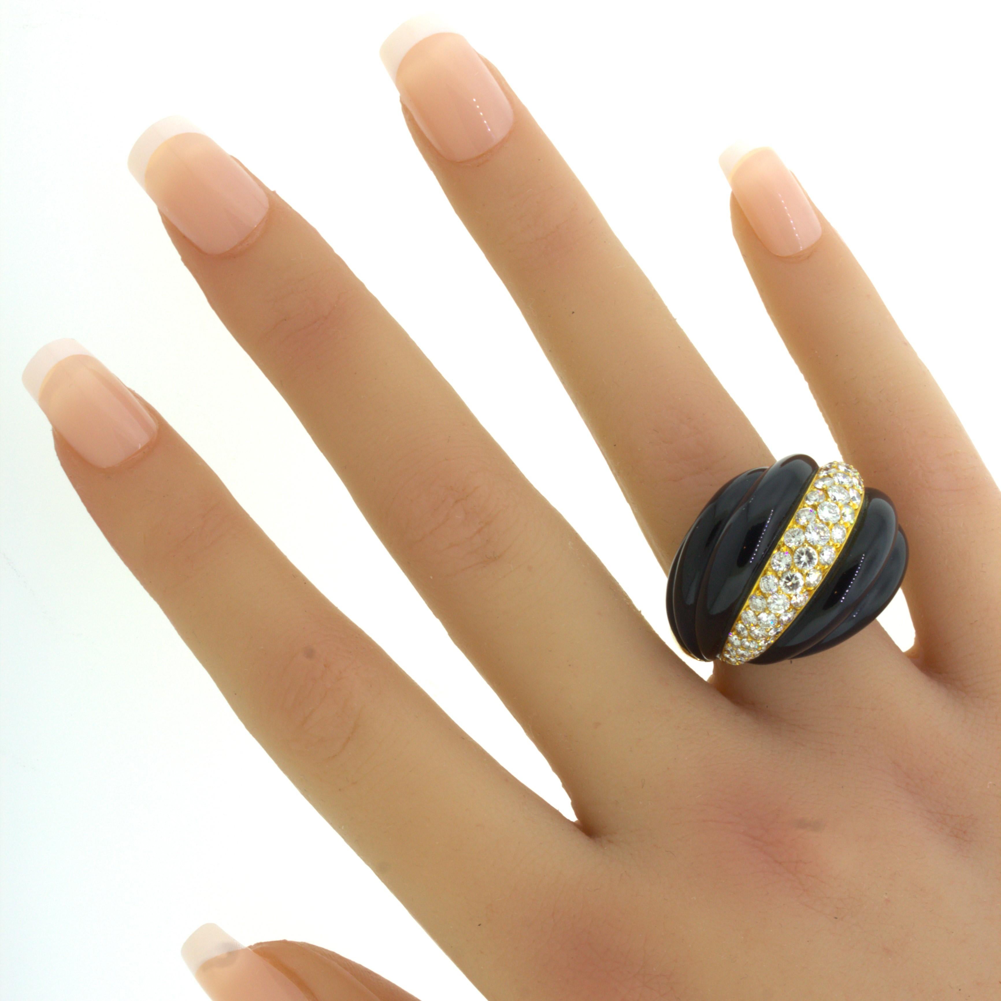 Fred Paris Diamond Onyx 18K Yellow Gold Cocktail Ring, French For Sale 4