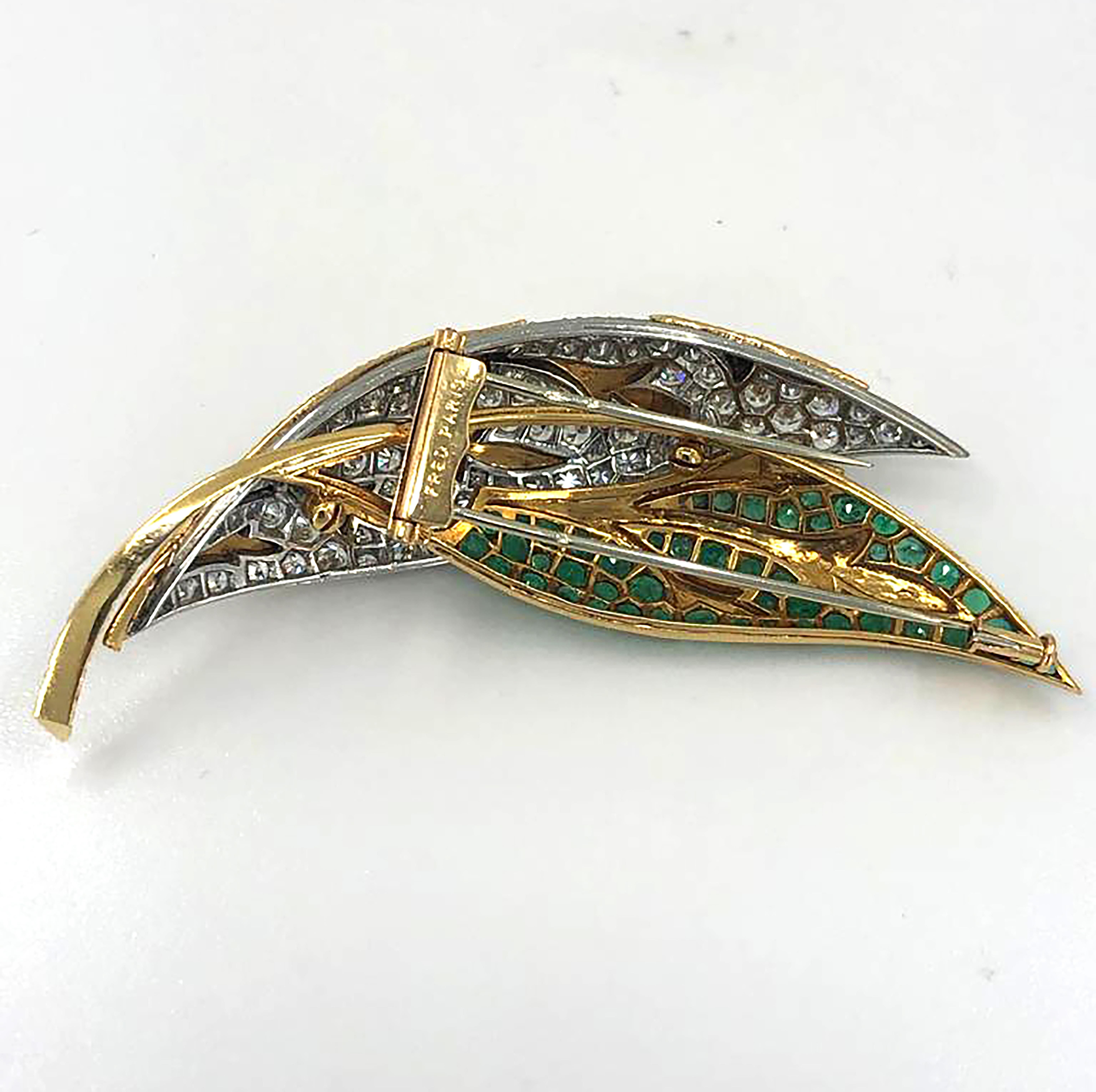 Round Cut Fred Paris Emerald Diamond Two-Tone Gold Two Leaf Brooch