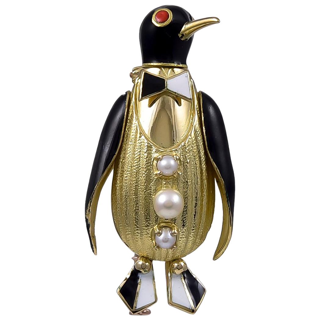 Fred Paris Gold New Year's Eve Penguin Clip