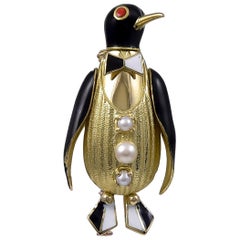 Vintage Fred Paris Gold New Year's Eve Penguin Clip