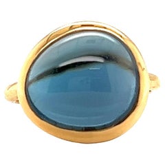 Fred Paris London Blue Topaz 18 Karat Yellow Gold Ring