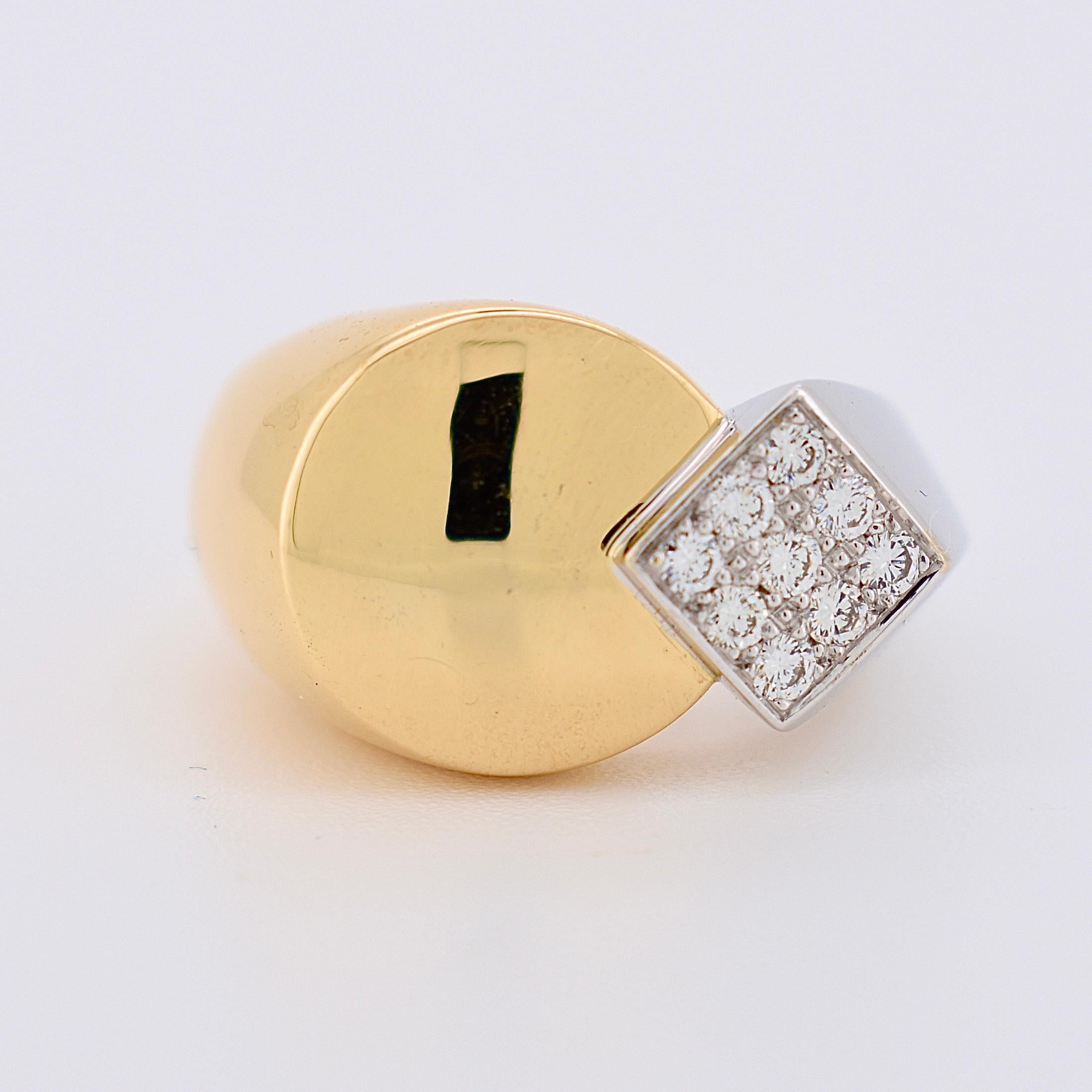 FRED Vintage Signet Ring, 18k Two-Tone Gold, Brilliant Diamonds, French Designer im Angebot 4