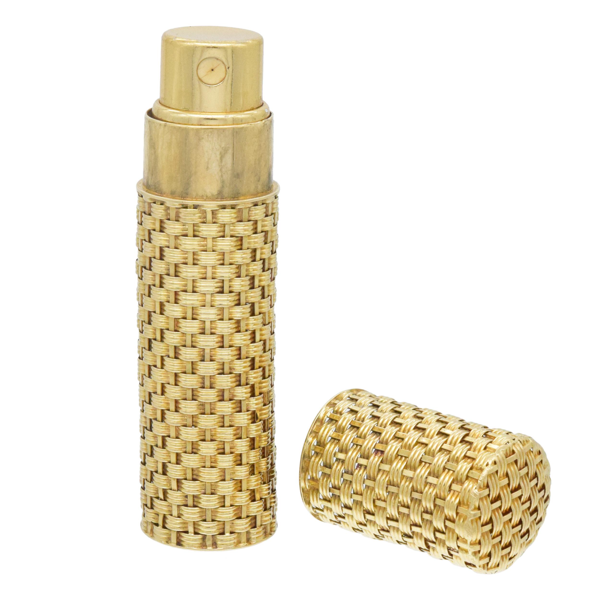Fred Woven 18k Yellow Gold Perfume Holder Unisexe en vente
