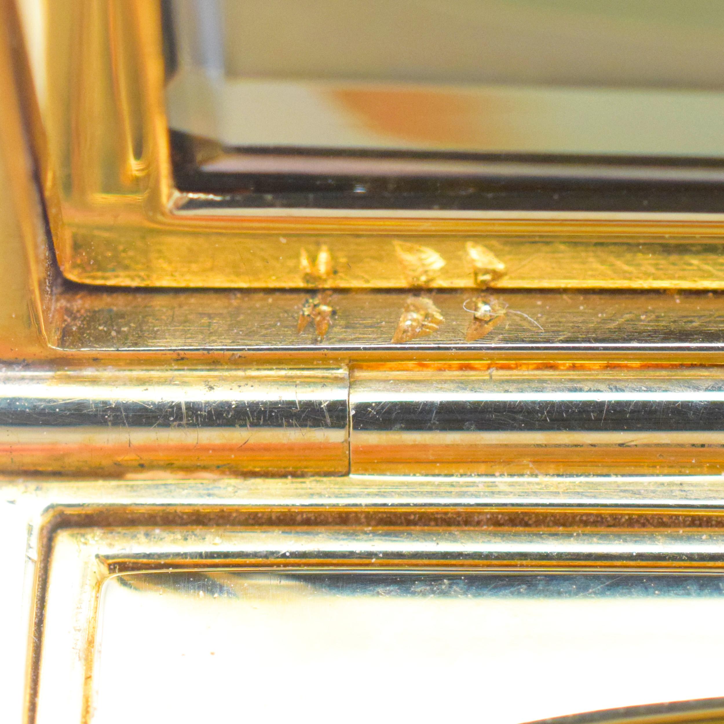 Fred Woven 18k Yellow Gold Powder Case With Sapphire Thumb piece. For Sale 9