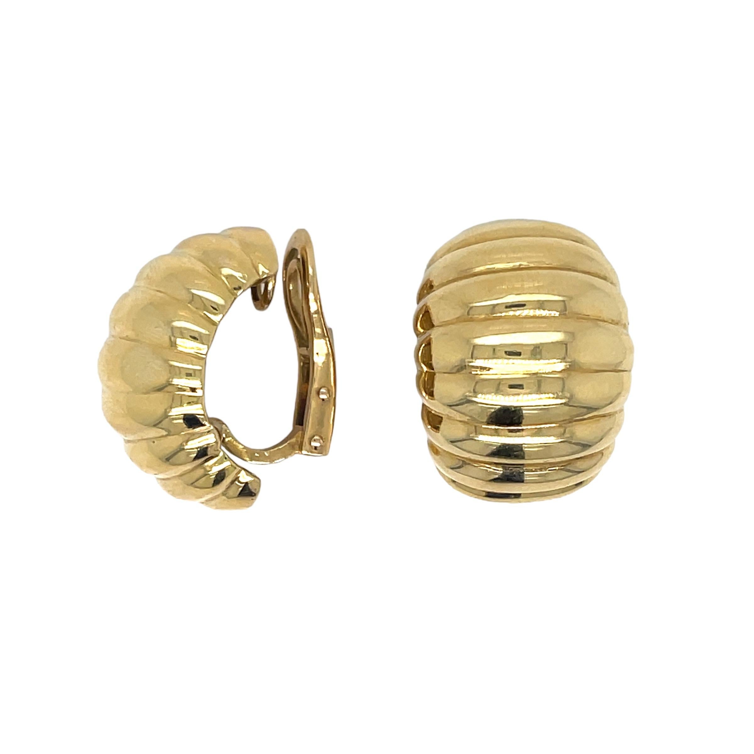 Women's Fred Yellow Gold Half-Hoop Earring For Sale